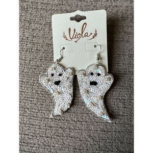 Ghost earring sequin and pearl